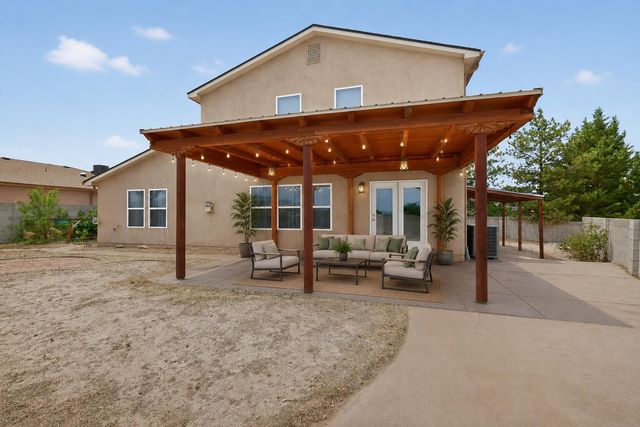 5016 Mira Vista Drive NE, Rio Rancho, NM 87144