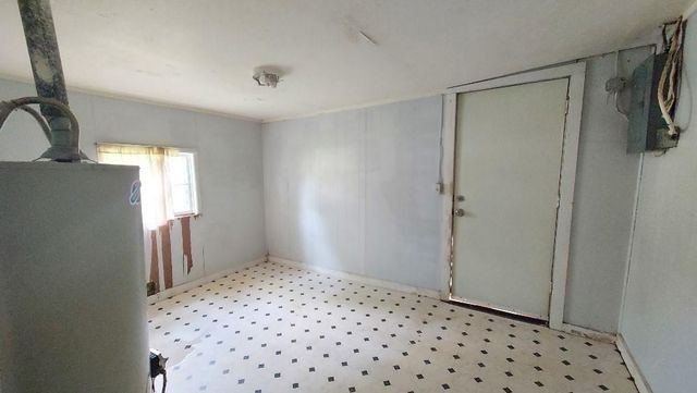 912 W 2nd Street, Pittsburg, KS 66762