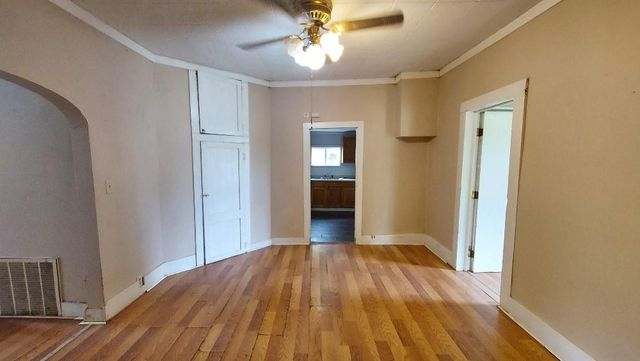 912 W 2nd Street, Pittsburg, KS 66762