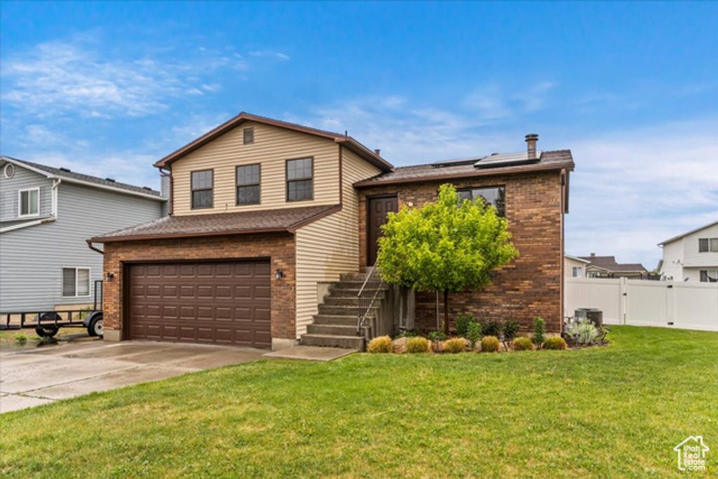 4855 S 3925 W, Roy, UT 84067