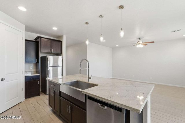 5533 W WALATOWA Street, Laveen, AZ 85339