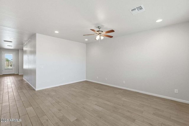 5533 W WALATOWA Street, Laveen, AZ 85339