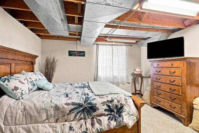 3818 Hobson Avenue, Davenport, IA 52802