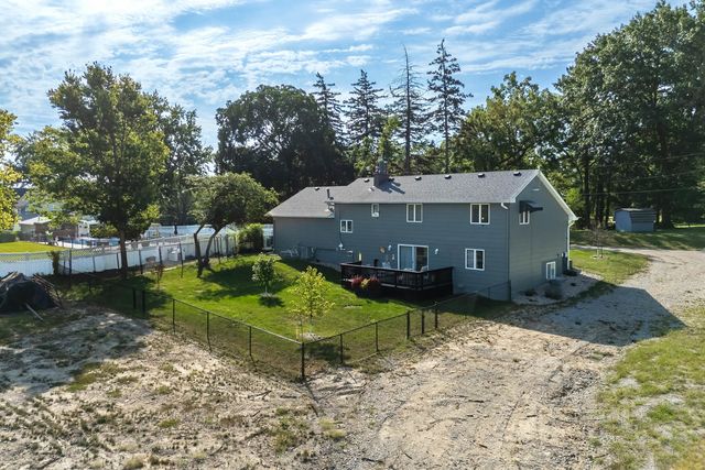 3818 Hobson Avenue, Davenport, IA 52802