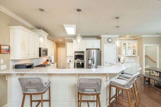 3784 Chatsworth Road, Fayetteville, AR 72703