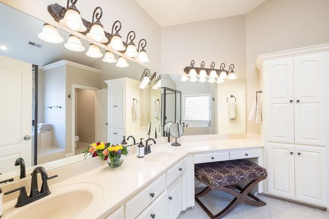 3784 Chatsworth Road, Fayetteville, AR 72703