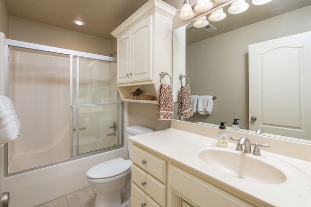 3784 Chatsworth Road, Fayetteville, AR 72703