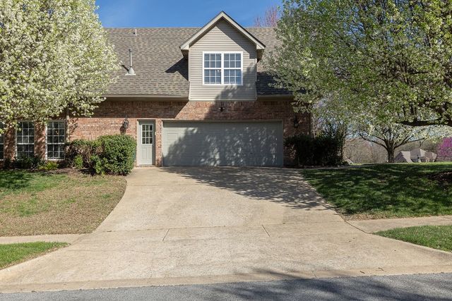 3784 Chatsworth Road, Fayetteville, AR 72703