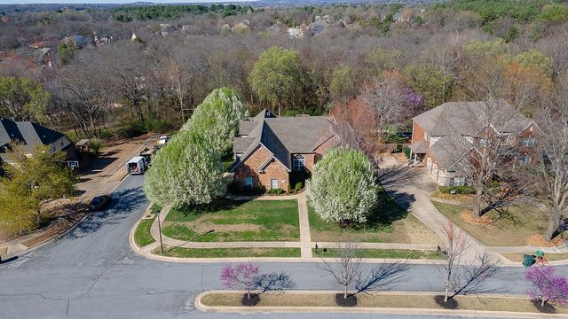 3784 Chatsworth Road, Fayetteville, AR 72703