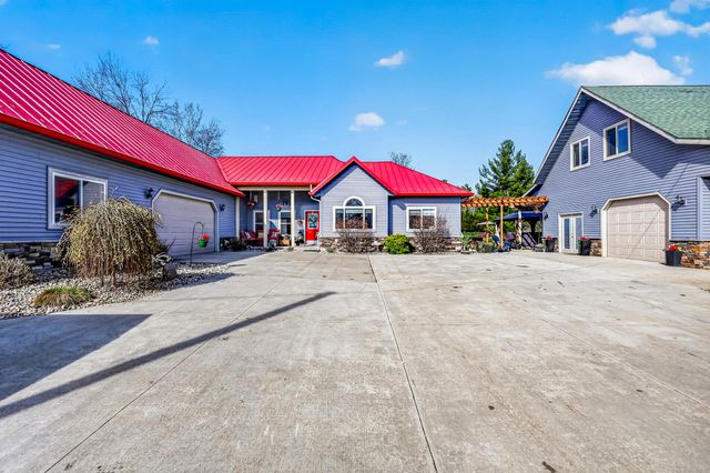 8662 W Edgewood Road, Golden Twp, MI 49436