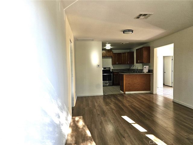 11070 Ralston, Pacoima, CA 91331