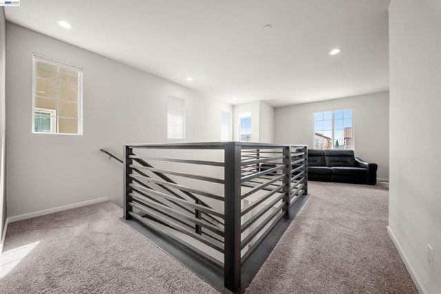 356 Coolcrest Dr, Oakley, CA 94561