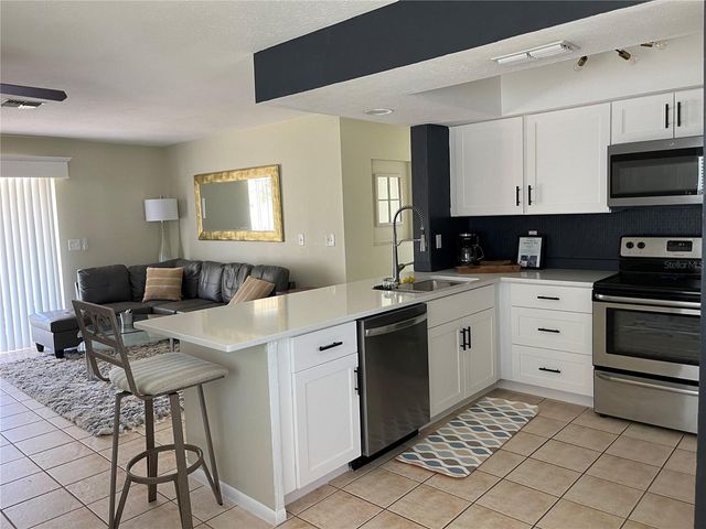 1774 MOVA STREET, Sarasota, FL 34231