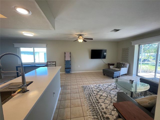 1774 MOVA STREET, Sarasota, FL 34231