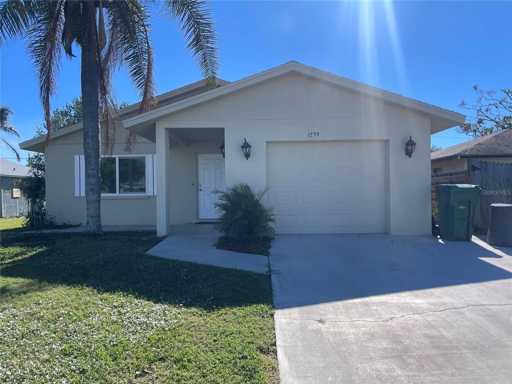 1774 MOVA STREET, Sarasota, FL 34231