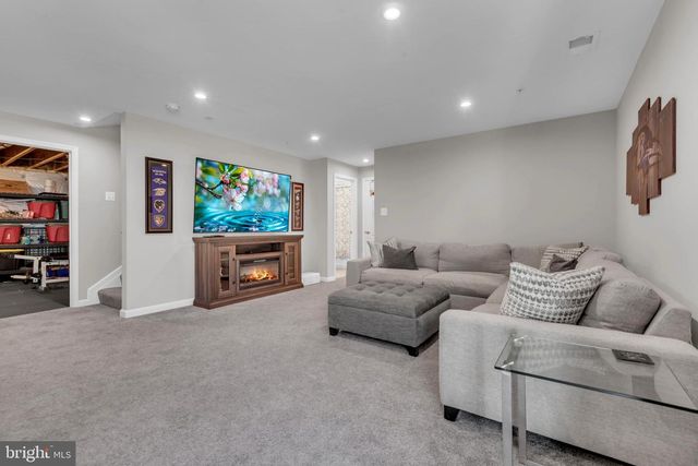 2311 TERRAPIN XING, Jessup, MD 20794