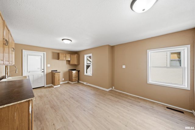 289 DERBY Street, Pekin, IL 61554