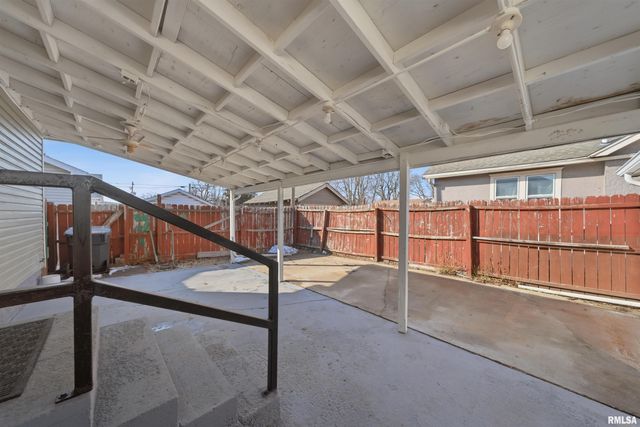 289 DERBY Street, Pekin, IL 61554