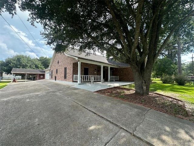 409 Pine Street, Welsh, LA 70591