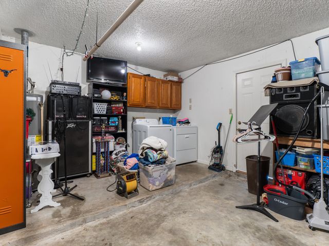 13 Columbella Street, Bay City, TX 77414