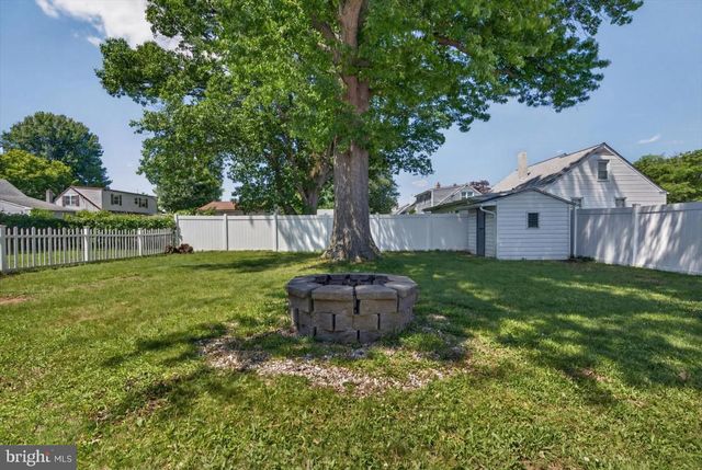 3405 VICTOR AVE, Brookhaven, PA 19015