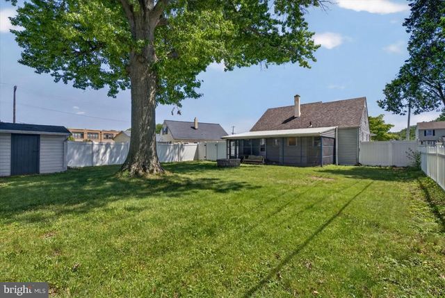 3405 VICTOR AVE, Brookhaven, PA 19015