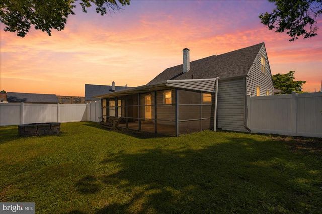 3405 VICTOR AVE, Brookhaven, PA 19015