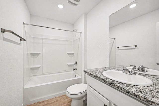 5450 DAPHNE PATH, San Antonio, TX 78253