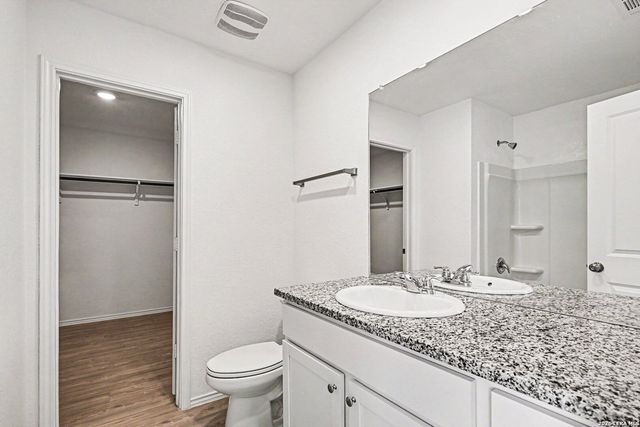 5450 DAPHNE PATH, San Antonio, TX 78253