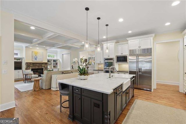 367 N Garden Lane NW, Atlanta, GA 30309