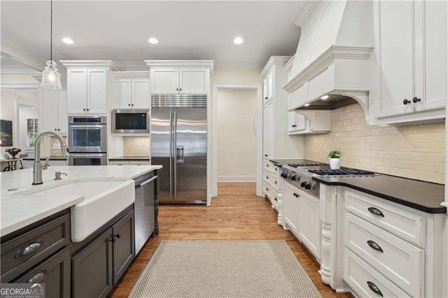 367 N Garden Lane NW, Atlanta, GA 30309