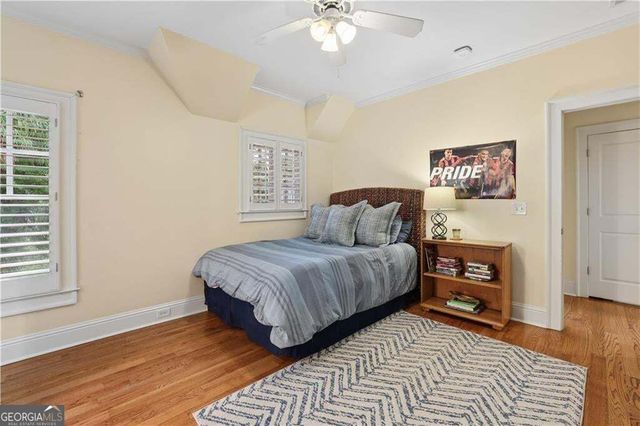 367 N Garden Lane NW, Atlanta, GA 30309