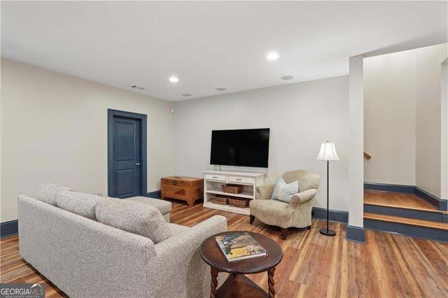 367 N Garden Lane NW, Atlanta, GA 30309