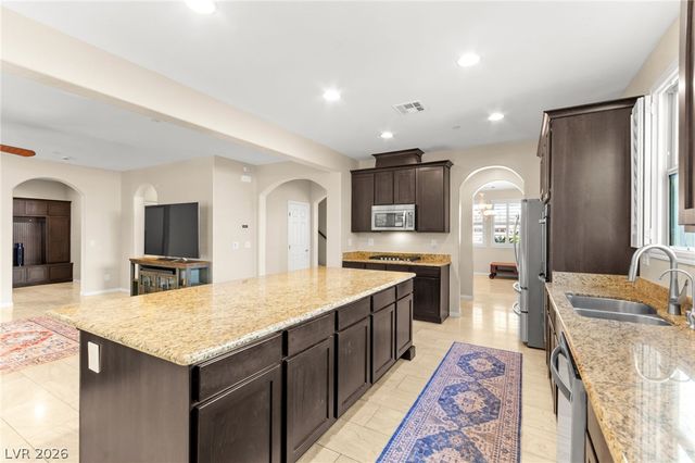 1045 Via Saint Andrea Place, Henderson, NV 89011