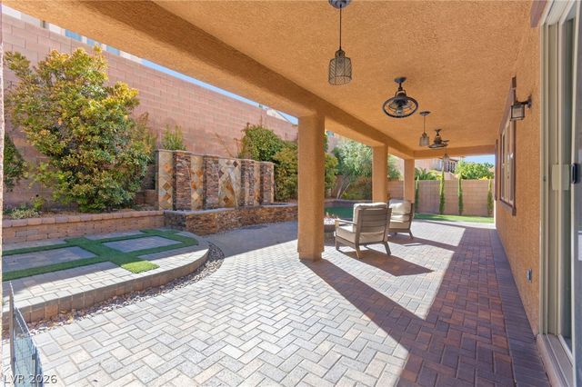 1045 Via Saint Andrea Place, Henderson, NV 89011