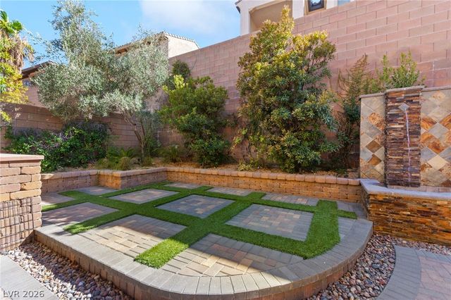 1045 Via Saint Andrea Place, Henderson, NV 89011