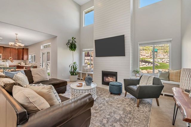 4642 N PEBBLESTONE LN, Lehi, UT 84043