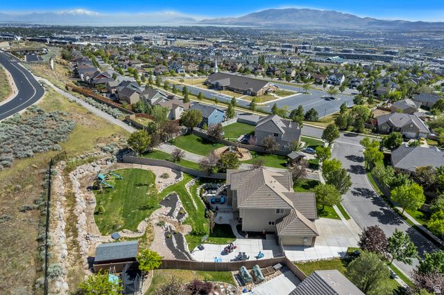 4642 N PEBBLESTONE LN, Lehi, UT 84043