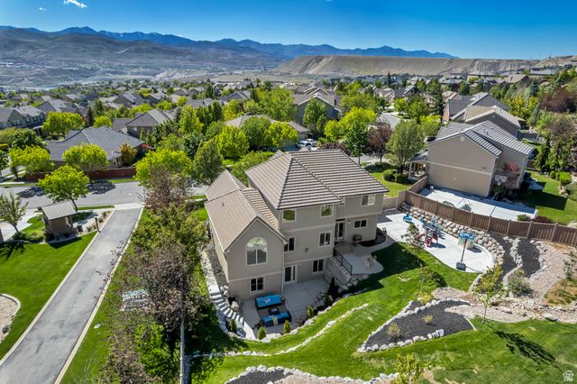 4642 N PEBBLESTONE LN, Lehi, UT 84043