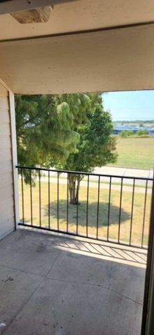 5706 Marvin Loving Drive 207, Garland, TX 75043