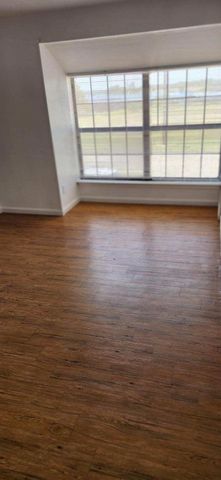 5706 Marvin Loving Drive 207, Garland, TX 75043