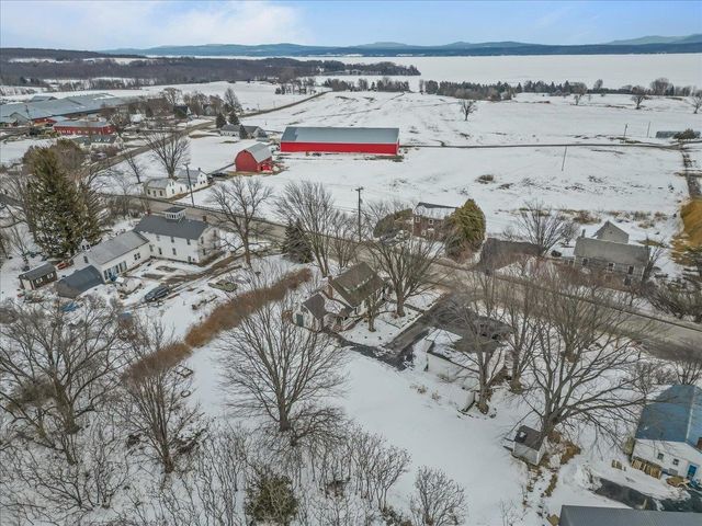 205 US Route 2, Grand Isle, VT 05458