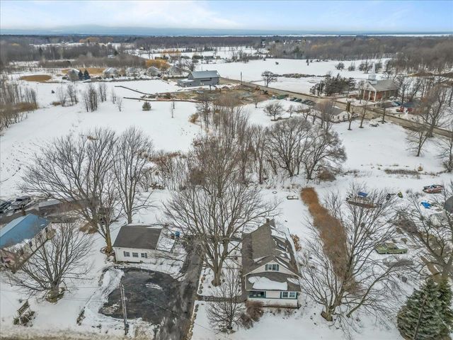 205 US Route 2, Grand Isle, VT 05458