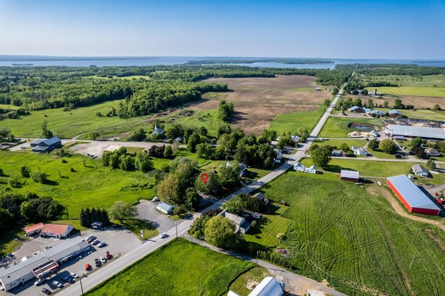205 US Route 2, Grand Isle, VT 05458