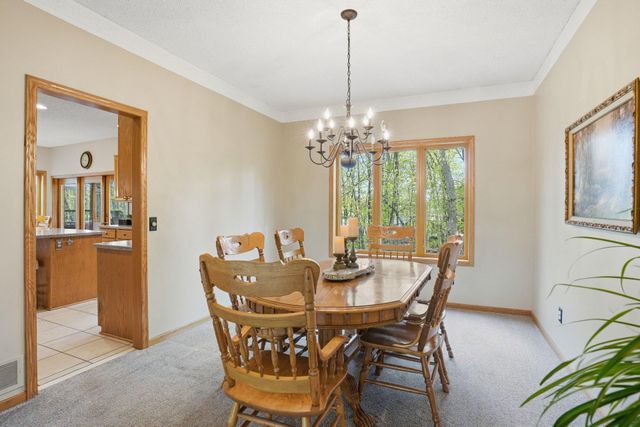 1021 Wildwood Way, Chaska, MN 55318