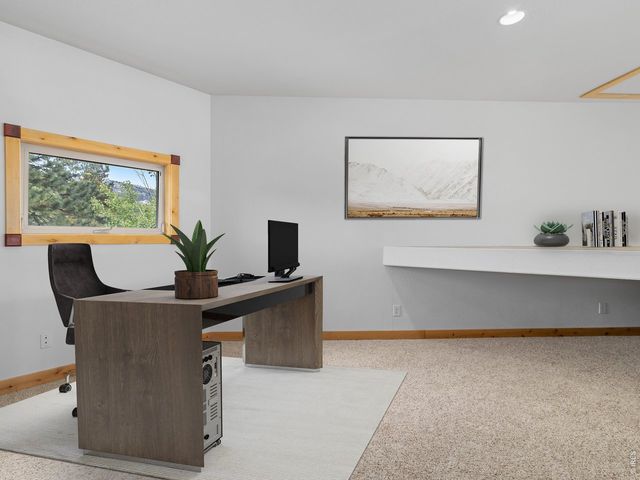 557 Grand Estates Dr, Estes Park, CO 80517