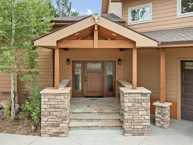 557 Grand Estates Dr, Estes Park, CO 80517