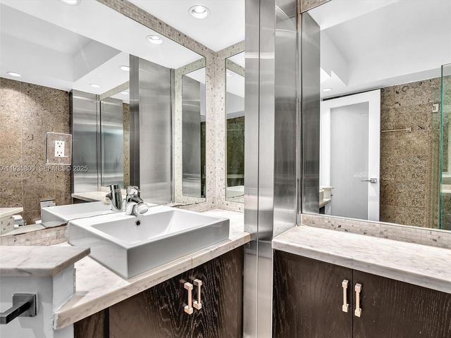 6770 Indian Creek Dr 4D, Miami Beach, FL 33141