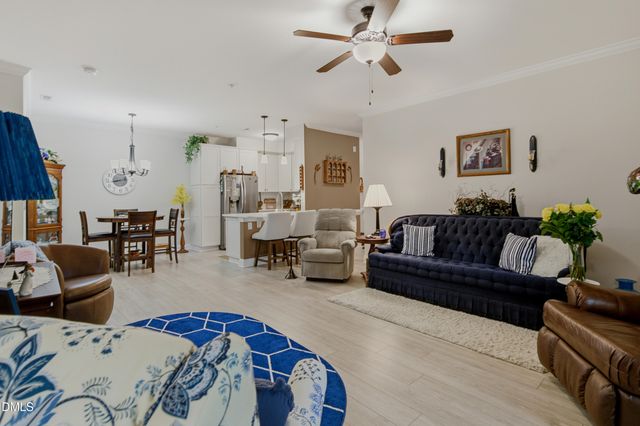 288 Gallery Drive Apt 204, Spring Lake, NC 28390