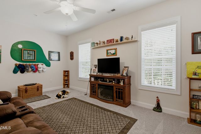 288 Gallery Drive Apt 204, Spring Lake, NC 28390